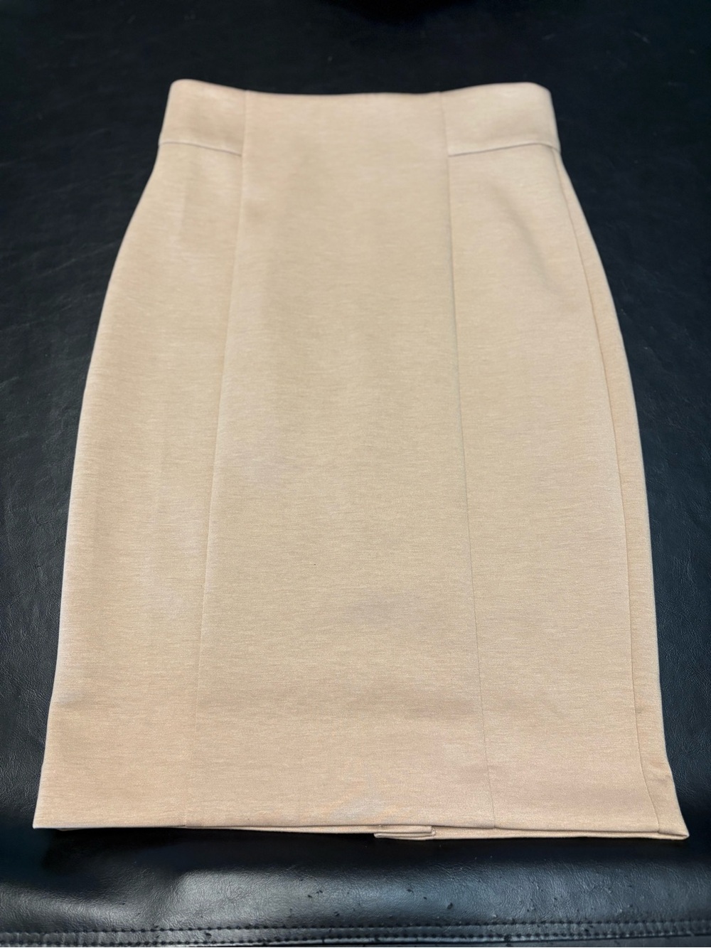 Ann Taylor Pencil Skirt size 2 NWT Neutral,Office,Classic